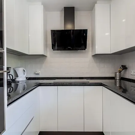 Ocean, Pines And Mountain - Renovated February 2025 - Ac * Colares