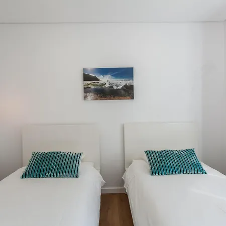 Ocean, Pines And Mountain - Renovated February 2025 - Ac *